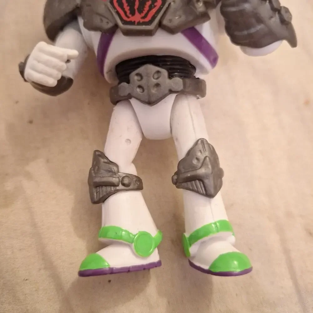 Disney Pixar Toy Story Buzz Lightyear Figure Time Forgot Battle Armor 4 In.